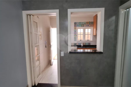 Casa à venda com 2 suítes no condomínio Village Palmas, São Paulo - SP