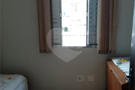 Sobrado à venda com 3 quartos, sendo 1 suíte,  em Vila Santo Estéfano, São Paulo, SP