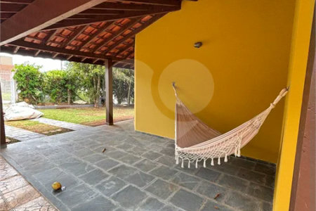 Chácara à venda com 3 quartos, sendo 1 suíte, em Bosque, Vinhedo, SP