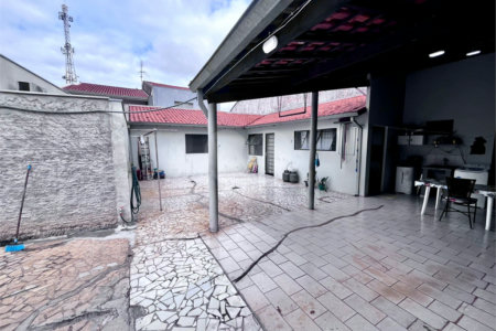 Casa à venda com 2 quartos, sendo 1 suíte,  em Vila Oliveira, Itapetininga, SP