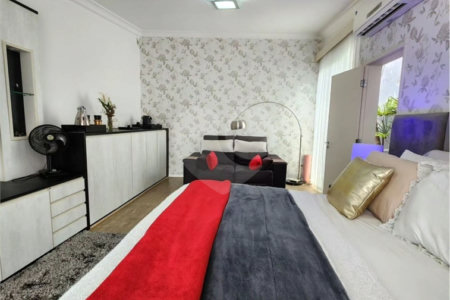 Casa à venda com 4 suítes em Vila Oliveira, Mogi das Cruzes, SP