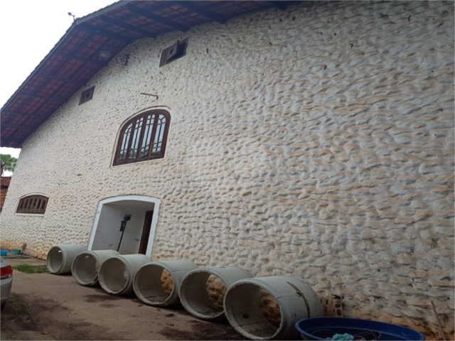 Casa à venda com 4 quartos, sendo 2 suítes,  no condomínio Associação Reserva das Hortênsias, Mairiporã - SP