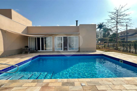 Casa à venda com 3 suítes no condomínio Haras Paineiras, Salto - SP