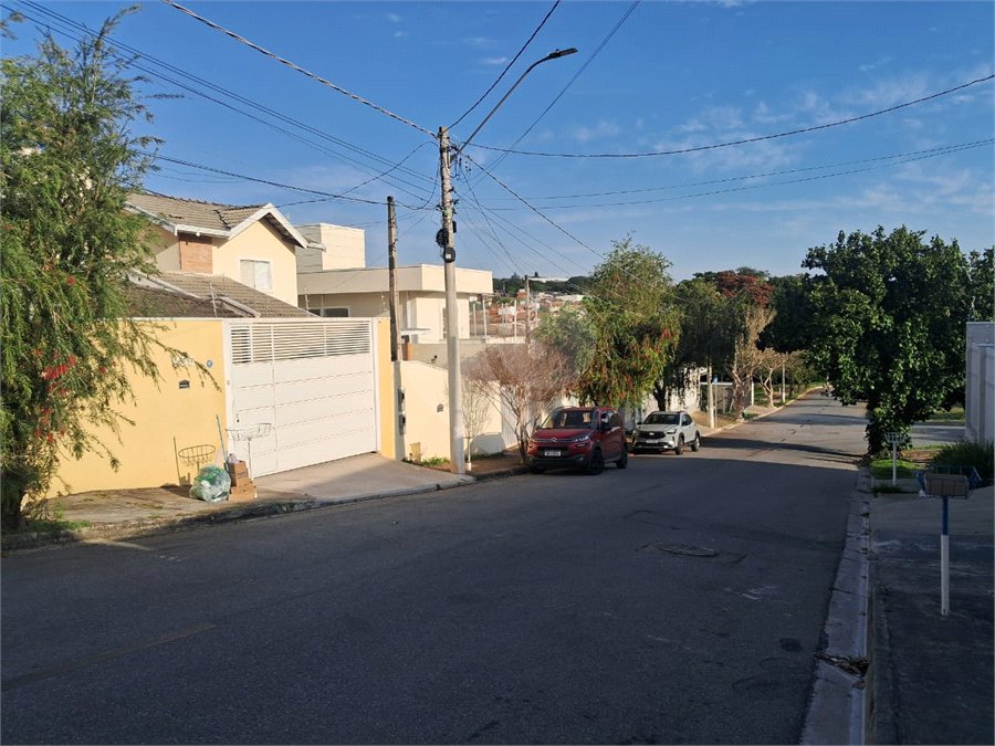 Casa para alugar com 3 quartos, sendo 1 suíte,  em João XXIII, Vinhedo, SP