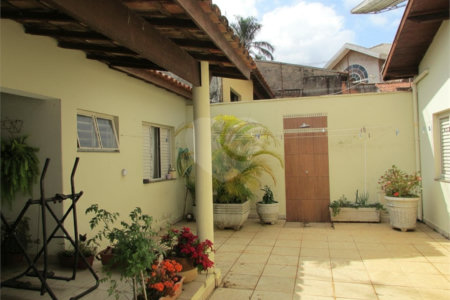 Casa à venda com 3 quartos, sendo 1 suíte,  em Vila Rosa, Itapetininga, SP