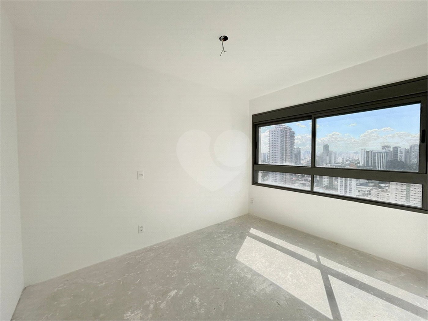Apartamento à venda com 2 suítes em Brooklin, São Paulo, SP
