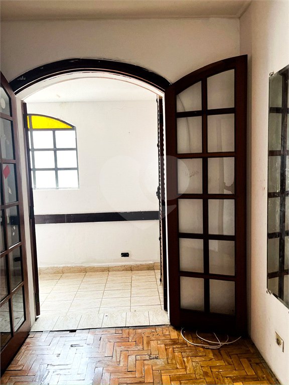 Casa à venda com 3 quartos, sendo 1 suíte, em Vila Marari, São Paulo, SP