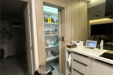 Apartamento à venda com 3 quartos, sendo 1 suíte, em Vila Paulicéia, São Paulo, SP
