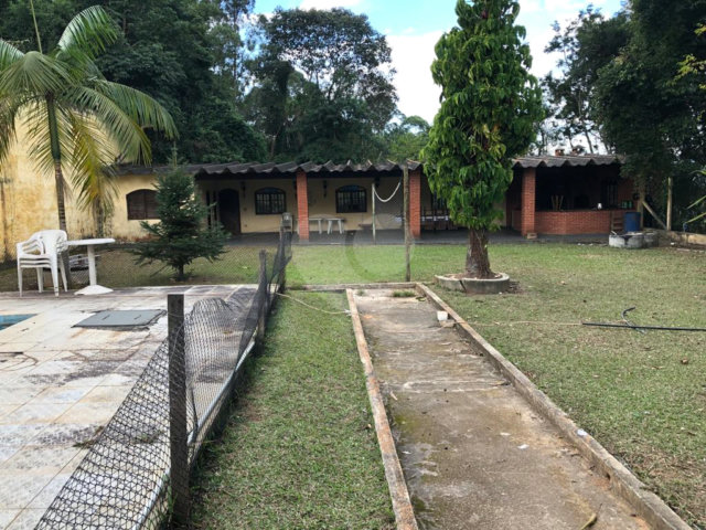 Casa Térrea à venda com 3 quartos, sendo 1 suíte,  em Olho D'água, Mairiporã, SP