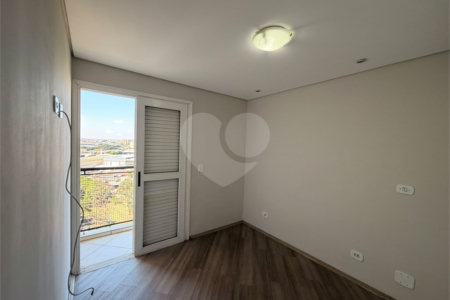 Apartamento à venda com 2 quartos em Sítio Pinheirinho, São Paulo, SP