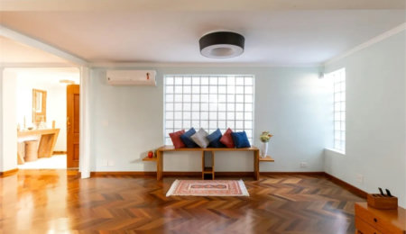 Sobrado à venda com 3 quartos, sendo 2 suítes,  em Jardim Leonor, São Paulo, SP