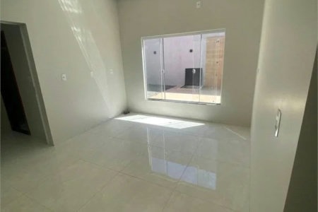Casa à venda com 3 suítes em Açucena, Balsas, MA