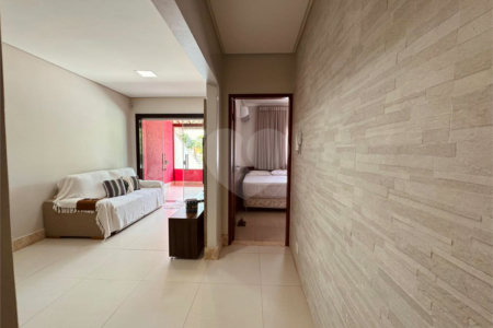 Apartamento para alugar com 1 suíte em Taperapuan, Porto Seguro, BA