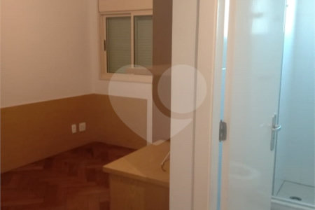 Apartamento à venda com 4 quartos, sendo 3 suítes, em Santana, São Paulo, SP