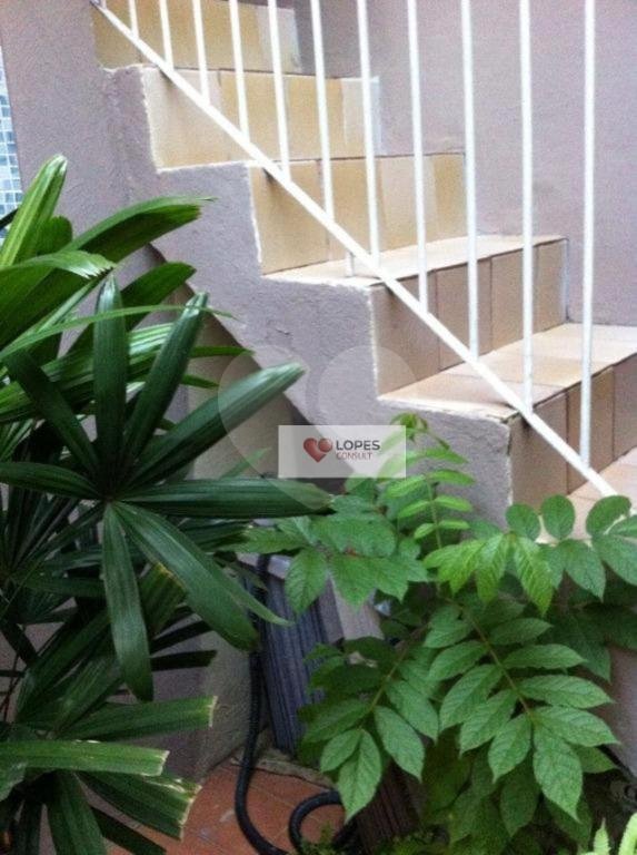 Sobrado à venda com 3 quartos, sendo 1 suíte, em Jardim das Palmas, São Paulo, SP