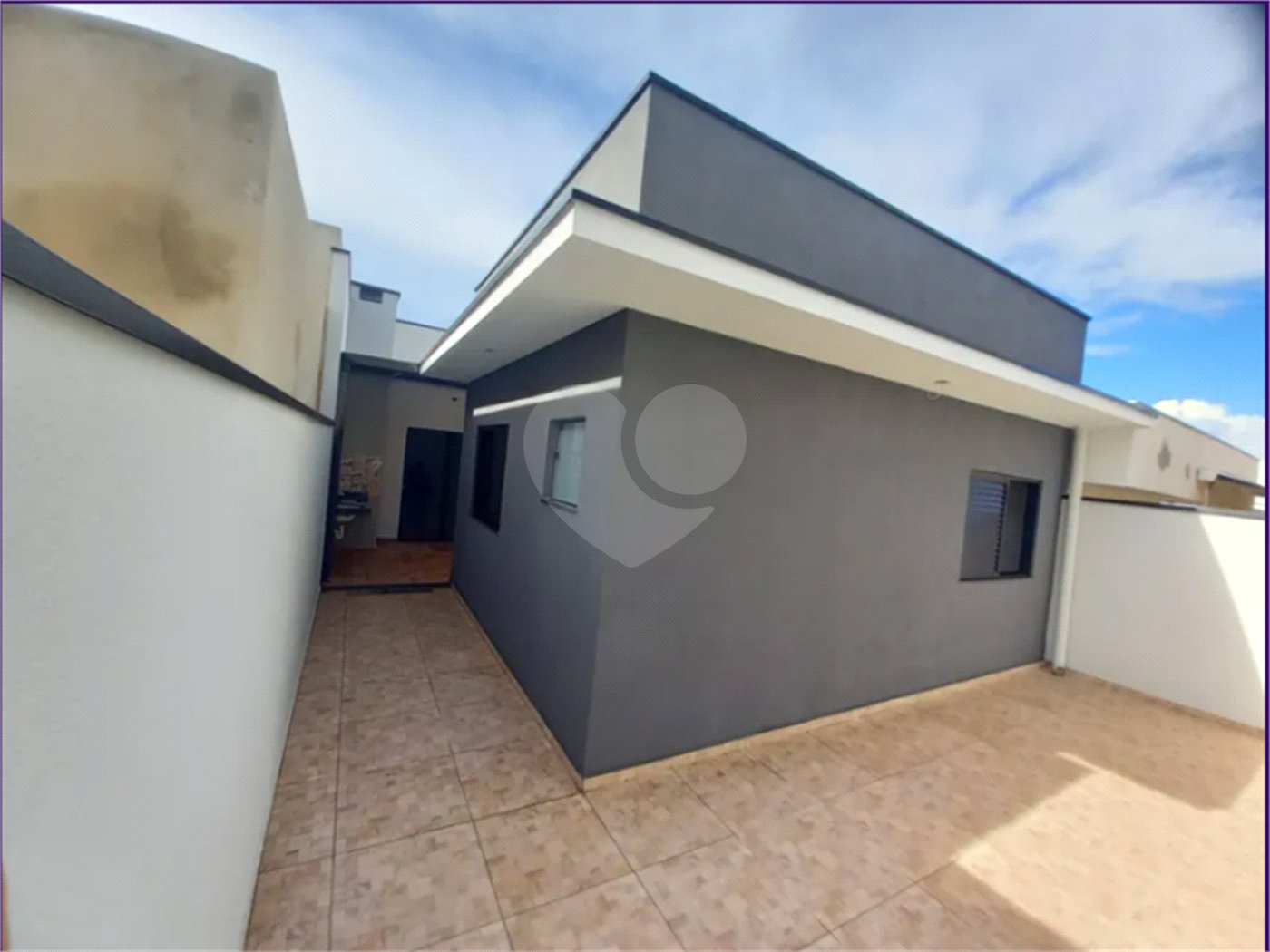 Casa à venda com 3 quartos, sendo 1 suíte, no condomínio Horto Florestal Iii, Sorocaba - SP