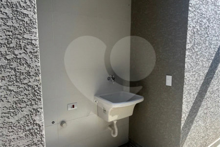 Sobrado para alugar com 3 quartos, sendo 1 suíte, em Vila Petrópolis, Atibaia, SP