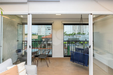 Apartamento à venda com 4 quartos, sendo 1 suíte, em Jardim Monte Kemel, São Paulo, SP