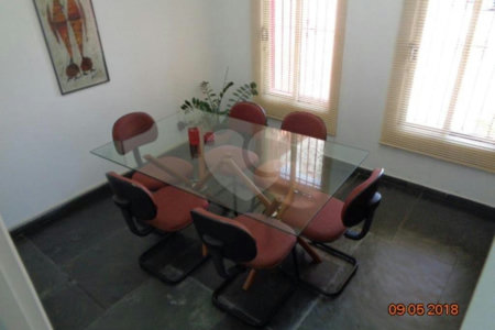 CASA TÉRREA COMERCIAL OU RESIDENCIAL