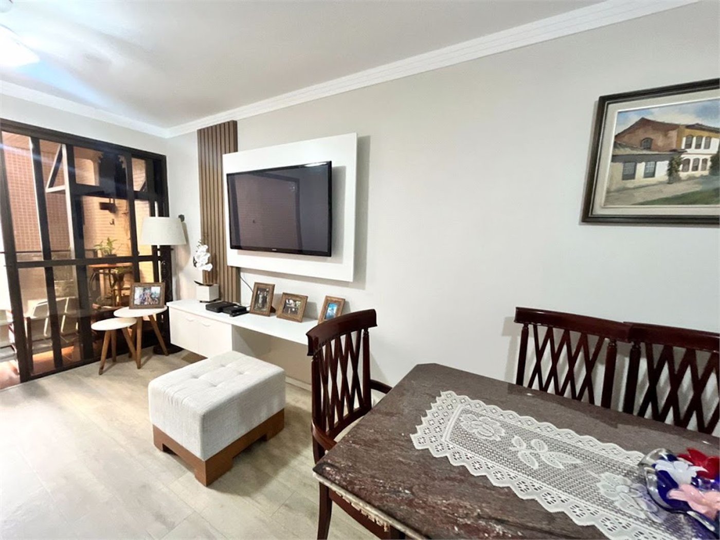 Apartamento com 2 Quartos e 2 Vagas à Venda em Pitangueiras – Guarujá/SP