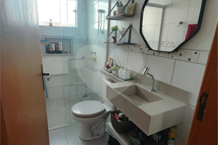 Casa Térrea à venda com 4 quartos, sendo 1 suíte,  em Vila Esperança, Atibaia, SP