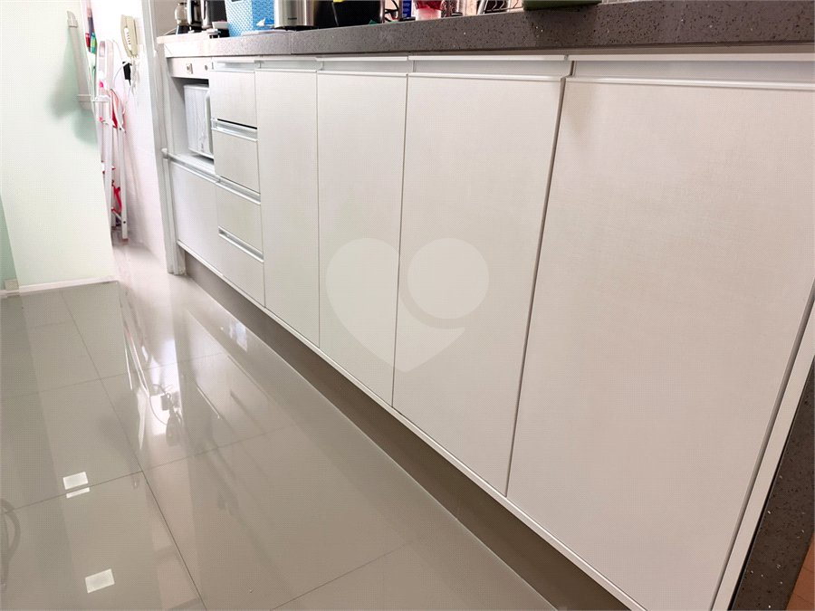 Apartamento à venda com 3 quartos, sendo 1 suíte,  em Vila Maria Alta, São Paulo, SP