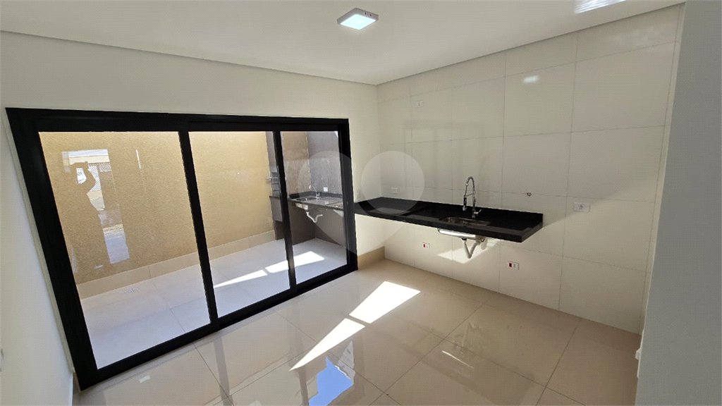 Sobrado à venda com 3 quartos, sendo 1 suíte, em Jardim Maristela, São Paulo, SP