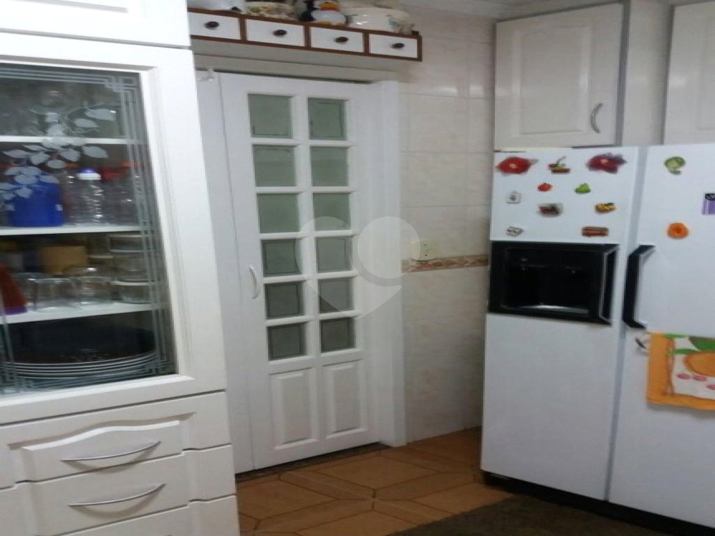 Casa à venda com 3 quartos, sendo 1 suíte,  no condomínio Alameda do Eucaliptos, São Paulo - SP