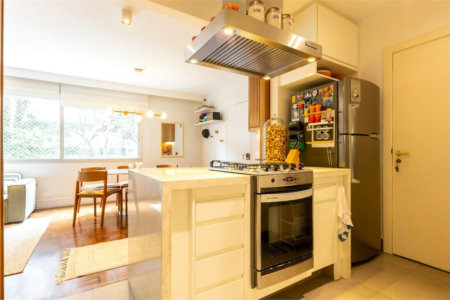 Apartamento à venda com 3 quartos, sendo 1 suíte, em Pinheiros, São Paulo, SP