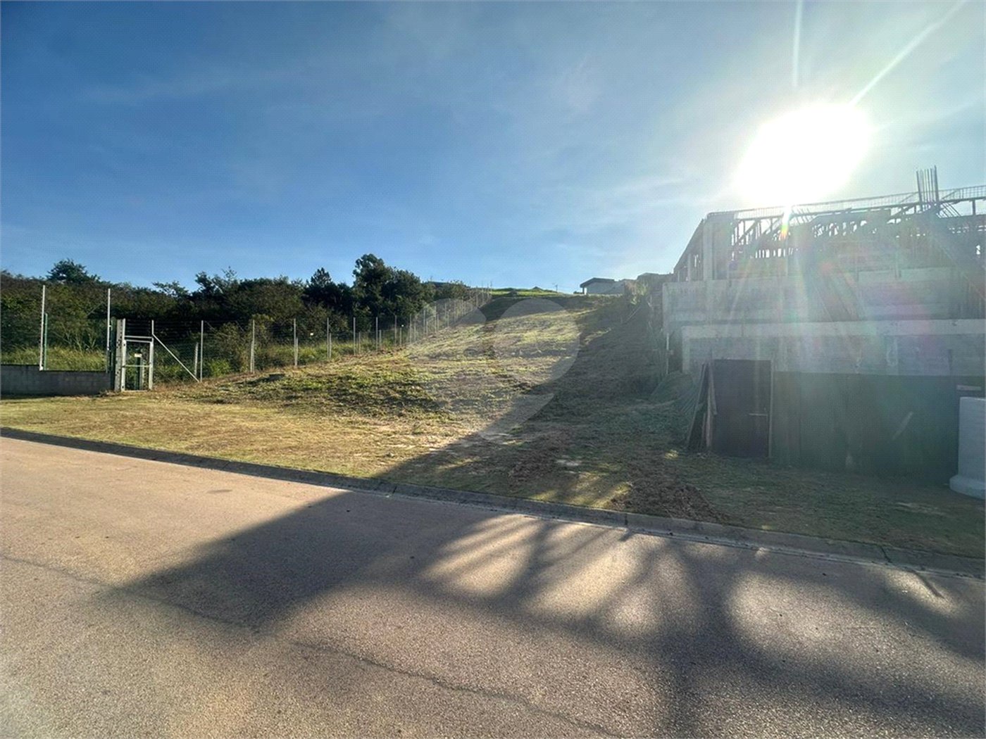 Terreno à venda no condomínio Terras da Alvorada, Jundiaí - SP