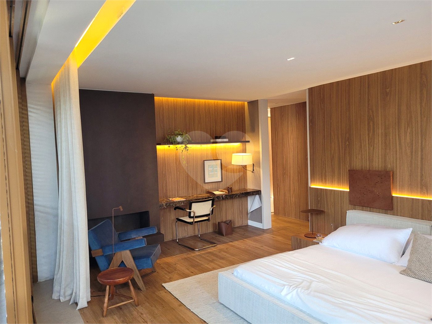 Apartamento à venda com 4 suítes em Vila Madalena, São Paulo, SP