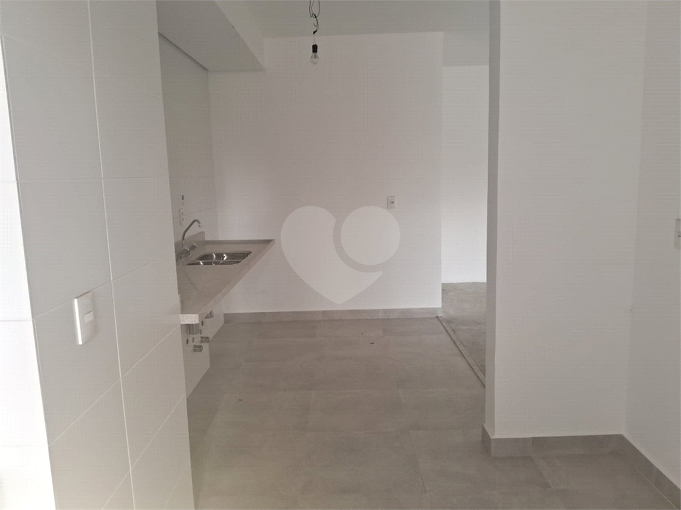 Apartamento à venda com 2 suítes em Alto da Lapa, São Paulo, SP