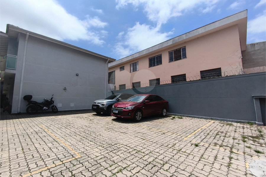 Casa à venda com 2 suítes no condomínio Murilo, São Paulo - SP
