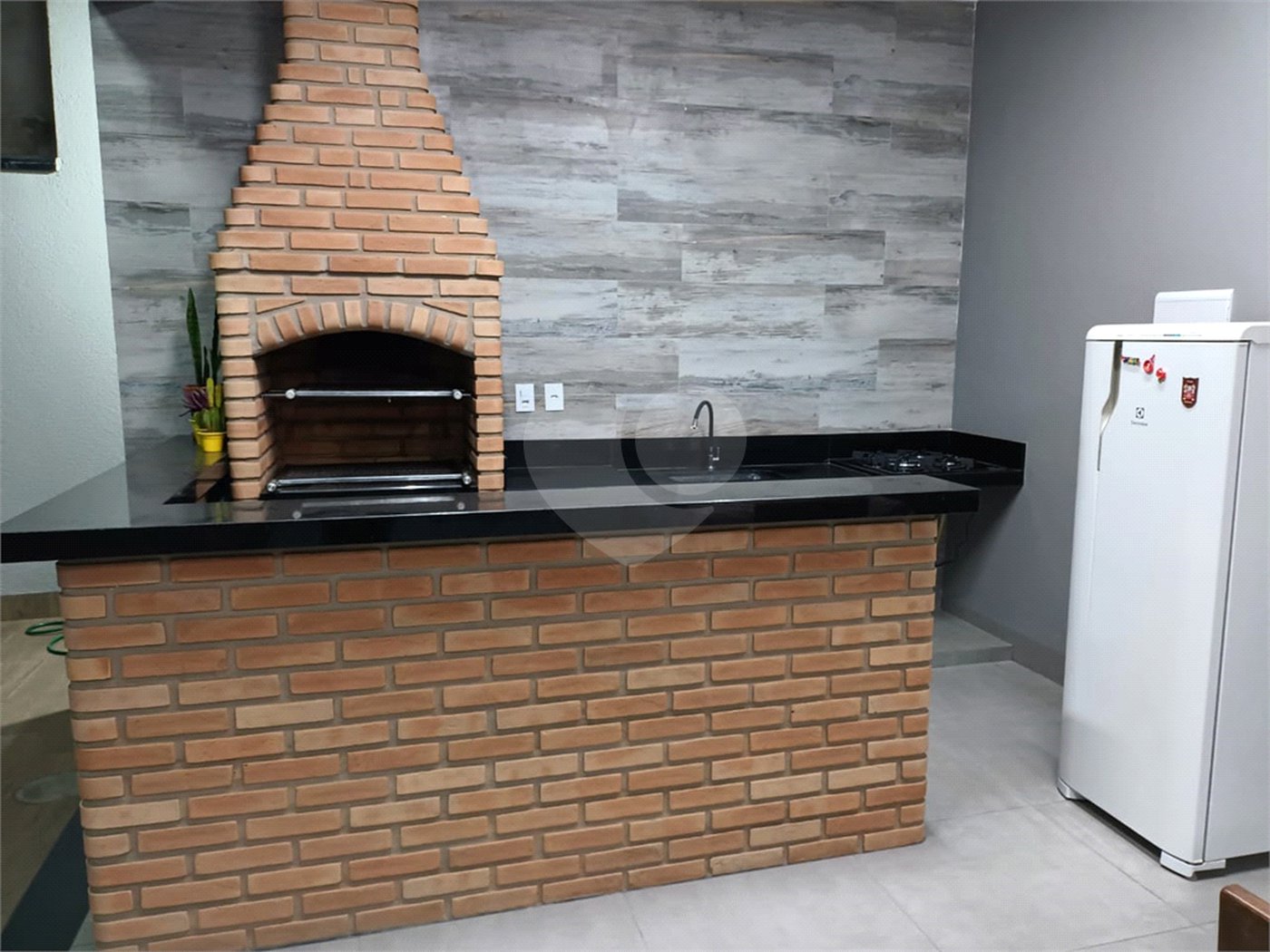 Casa à venda com 3 quartos, sendo 1 suíte, no condomínio Jardins Di Roma Piazza Venezia, Indaiatuba - SP