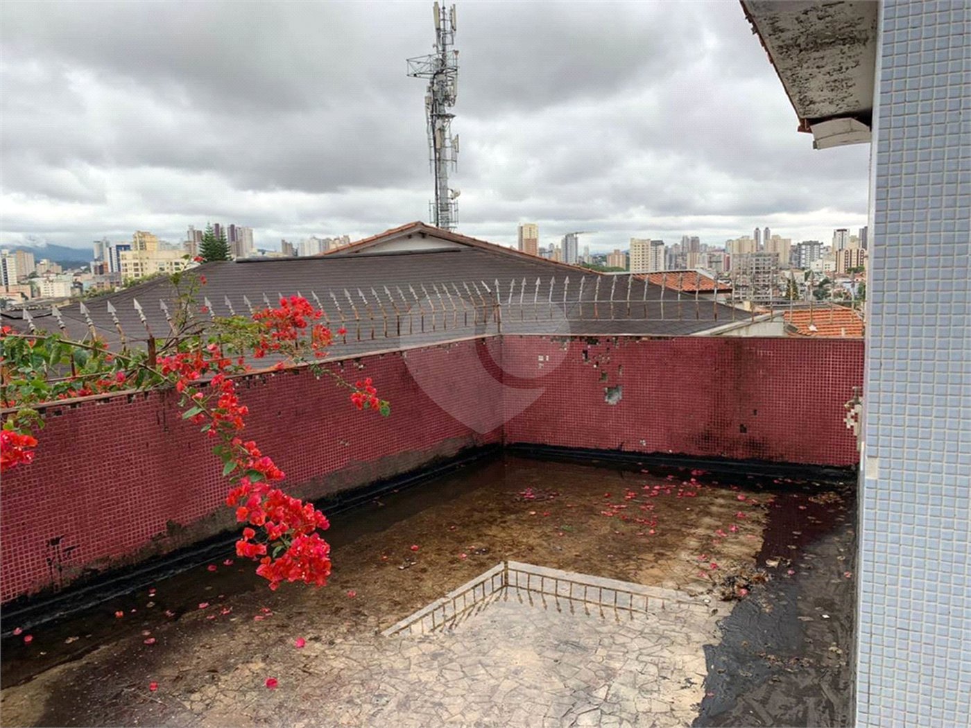 Sobrado à venda com 4 quartos, sendo 2 suítes, em Jardim São Paulo(zona Norte), São Paulo, SP