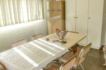 Casa à venda com 2 quartos, sendo 1 suíte, no Centro, Salto, SP