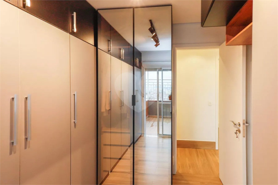 Apartamento à venda com 3 quartos, sendo 1 suíte,  em Vila Gustavo, São Paulo, SP