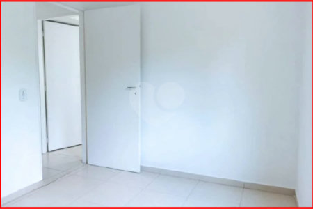 Apartamento à venda com 3 quartos, sendo 1 suíte, em Bosque da Saúde, São Paulo, SP