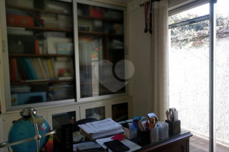 Sobrado à venda ou para alugar com 5 quartos, sendo 3 suítes, em Jardim Marajoara, São Paulo, SP