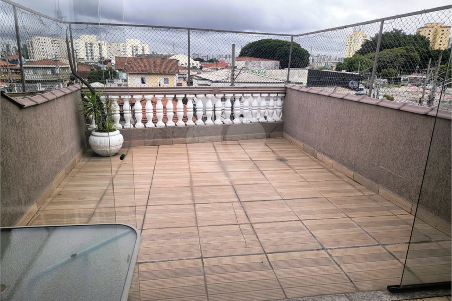 Sobrado à venda com 3 quartos, sendo 1 suíte,  em Vila Palmeiras, São Paulo, SP
