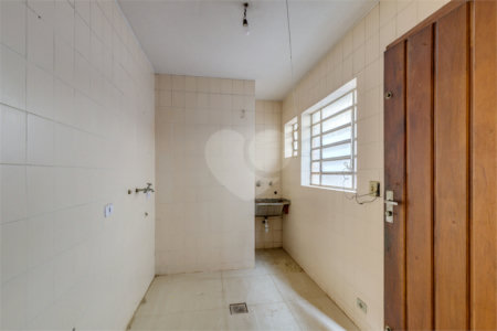 Casa Térrea à venda com 4 quartos, sendo 1 suíte, em Brooklin, São Paulo, SP