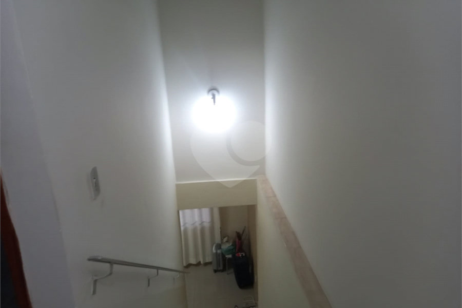 Sobrado à venda com 4 quartos, sendo 1 suíte, em Jardim Peri, São Paulo, SP
