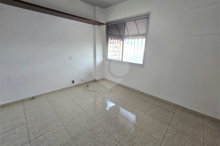 Cobertura à venda com 4 quartos, sendo 1 suíte,  em Tijuca, Rio de Janeiro, RJ