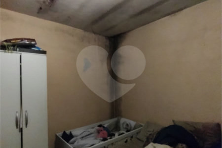 Casa à venda com 4 quartos em Chora Menino, São Paulo, SP