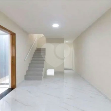 Casa à venda com 3 quartos, sendo 1 suíte, em Jardim Peri Peri, São Paulo, SP