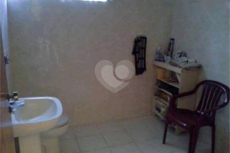 Casa à venda com 5 quartos, sendo 1 suíte,  no condomínio Chacaras do Lago, Vinhedo - SP