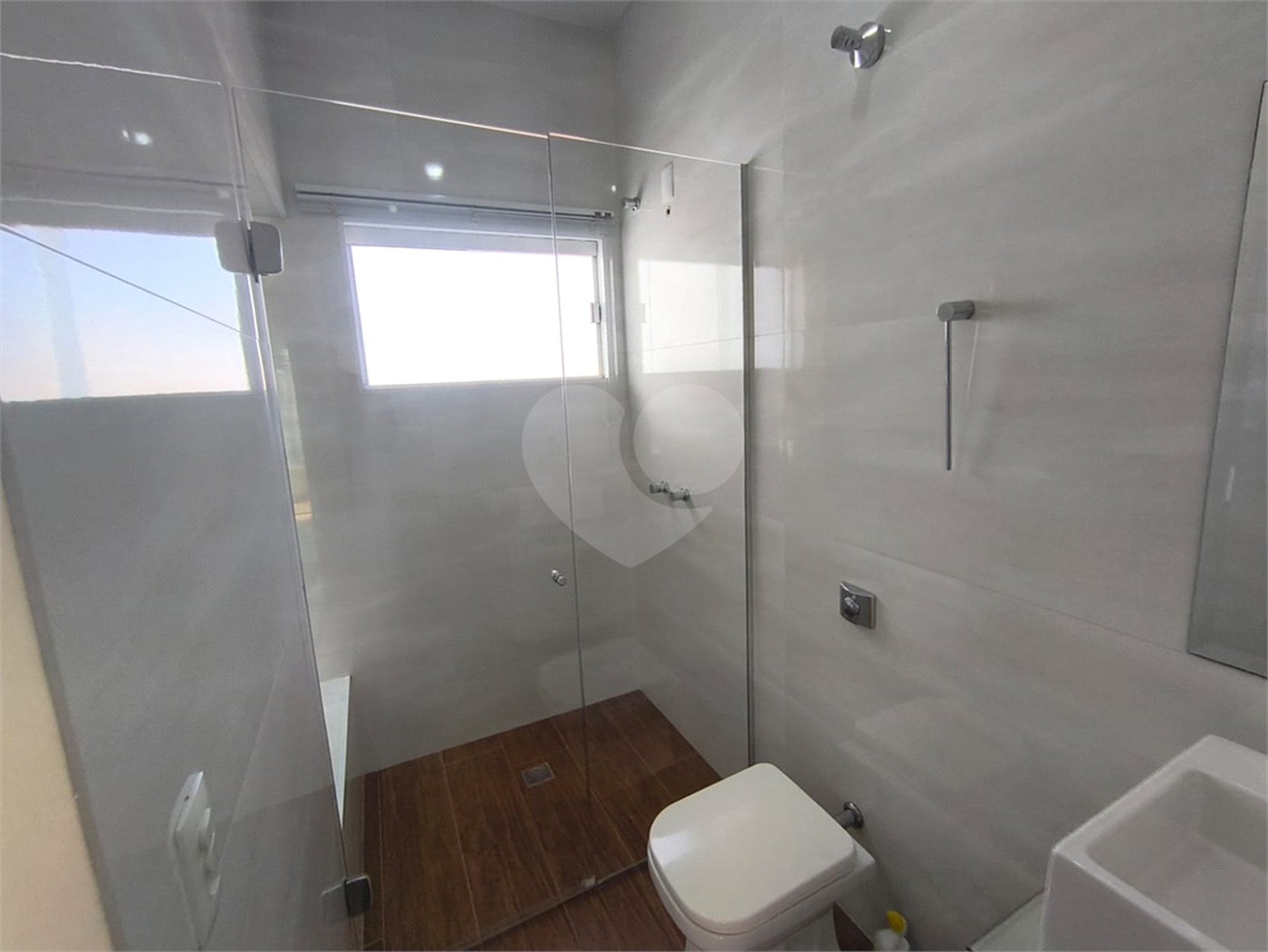 Casa à venda com 3 quartos, sendo 2 suítes, em Vila Carolina, Itapetininga, SP