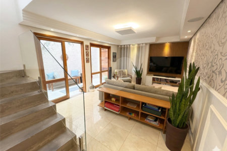 Casa à venda com 3 quartos, sendo 1 suíte, em Brooklin Paulista, São Paulo, SP