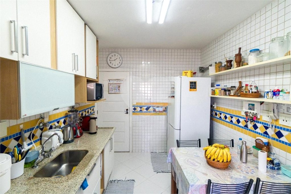 Apartamento à venda com 120m², 3 quartos e 2 vagas