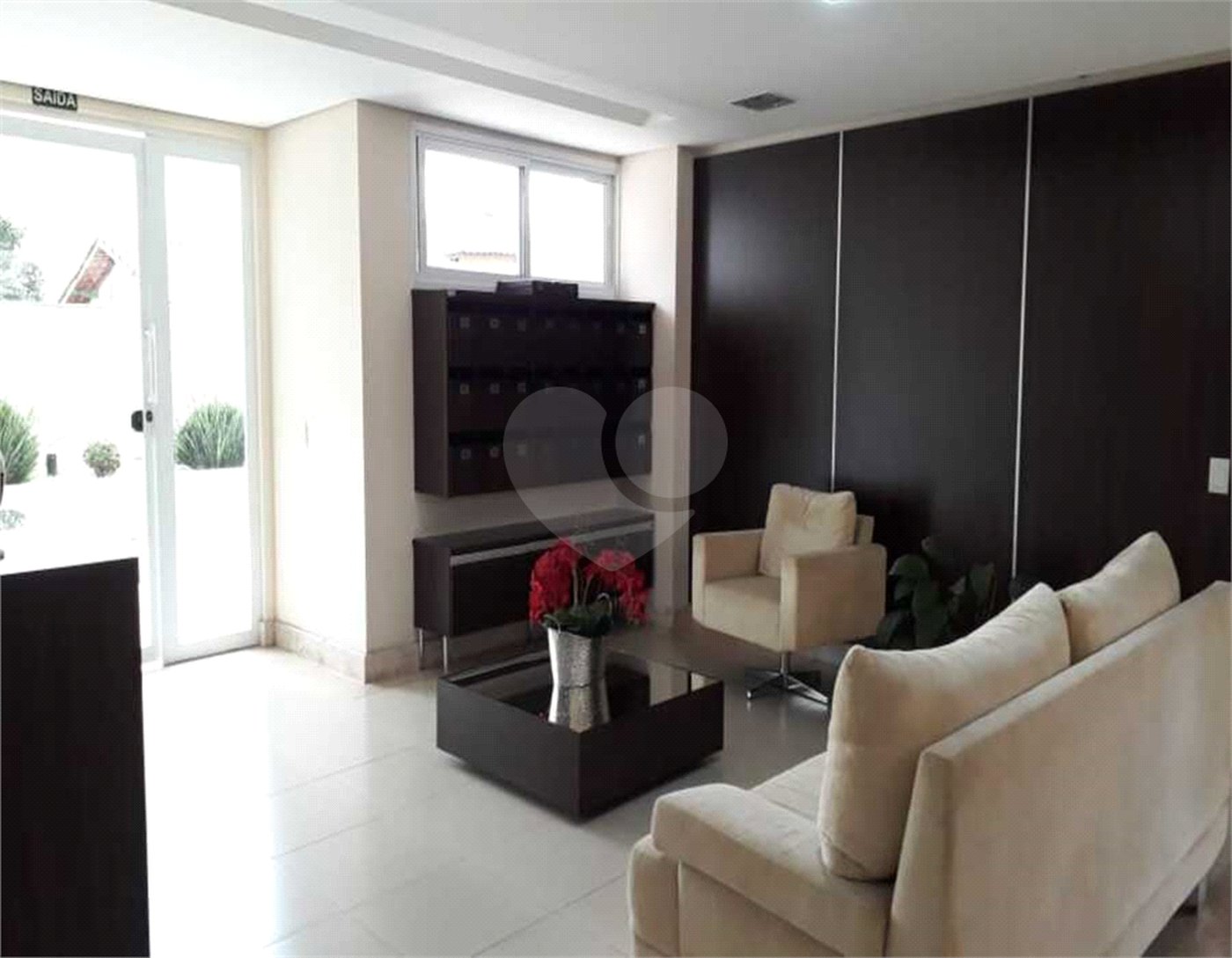 Lindo Apto Edifício Raquel Venda com Sacada gourmet.com 03 dormitórios 01 suíte
